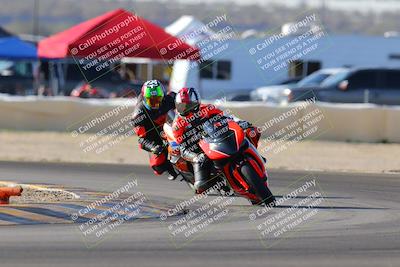 media/Dec-18-2022-SoCal Trackdays (Sun) [[8099a50955]]/Turn 2 (950am)/